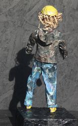 Junge mit gelber Kappe, Papier, 2025, Sabine Schwarzenbach-Böhm